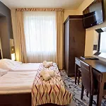 Solaris Frühstückspension 3*