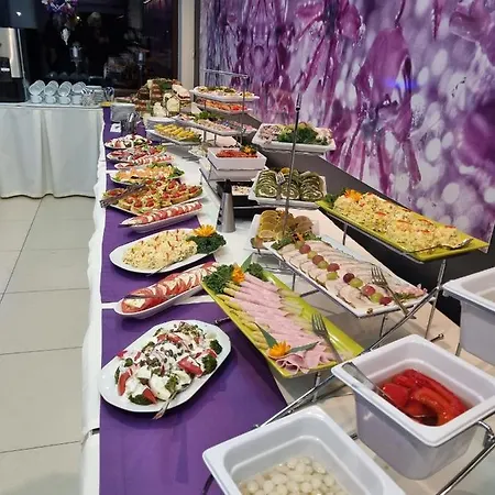 Alojamento de Acomodação e Pequeno-almoço Solaris Niechorze